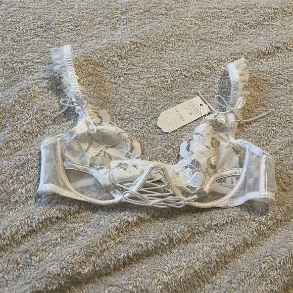 For Love & Lemons Amore Lace Bra 34C Ivory Heart Embroidered Mesh Bridal Wedding - Picture 5 of 11